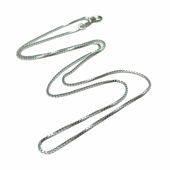 18” Solid Sterling Silver 925 Box Chain Link Necklace 18” Long Skinny - Picture 1 of 5